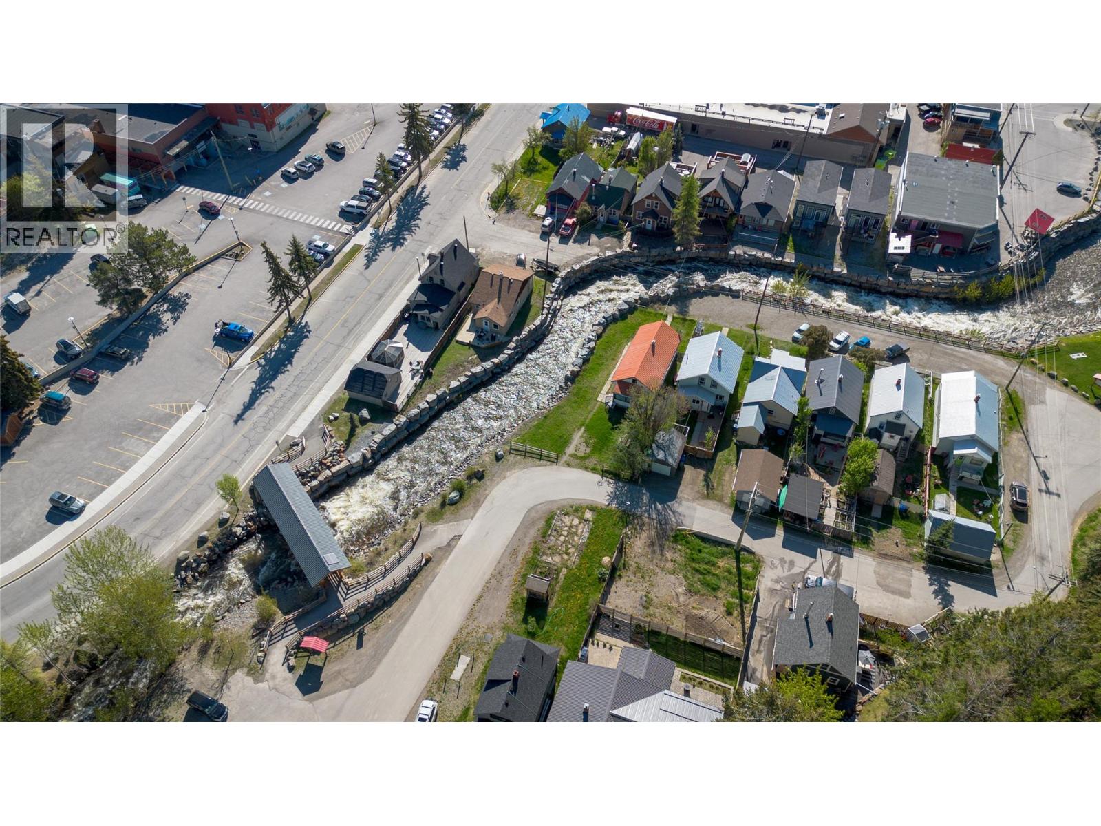 350b Kimberley Avenue, Kimberley, British Columbia  V1A 2J1 - Photo 11 - 10385314