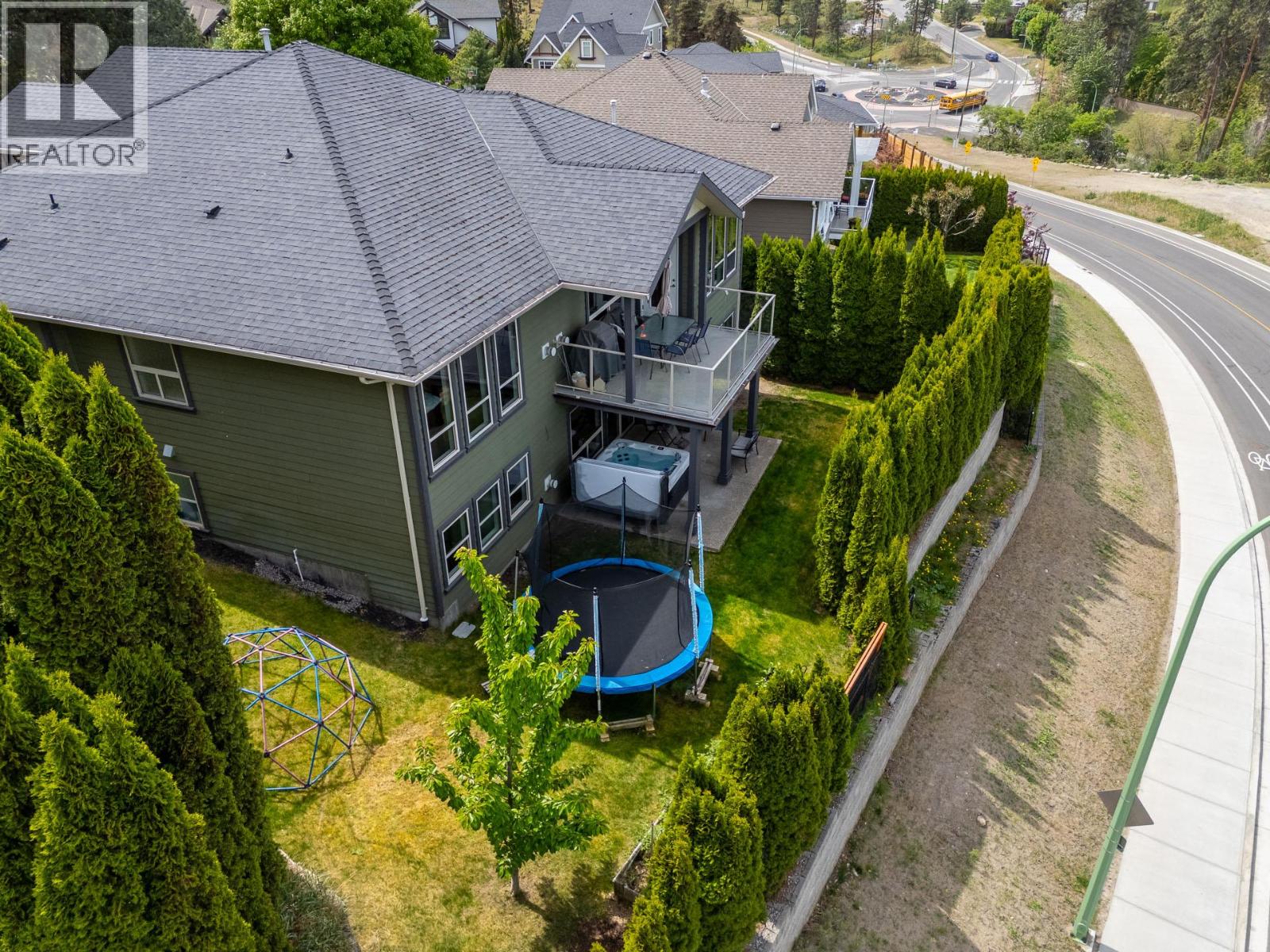 546 Gowen Place, Kelowna, British Columbia  V1W 5B4 - Photo 49 - 10386619