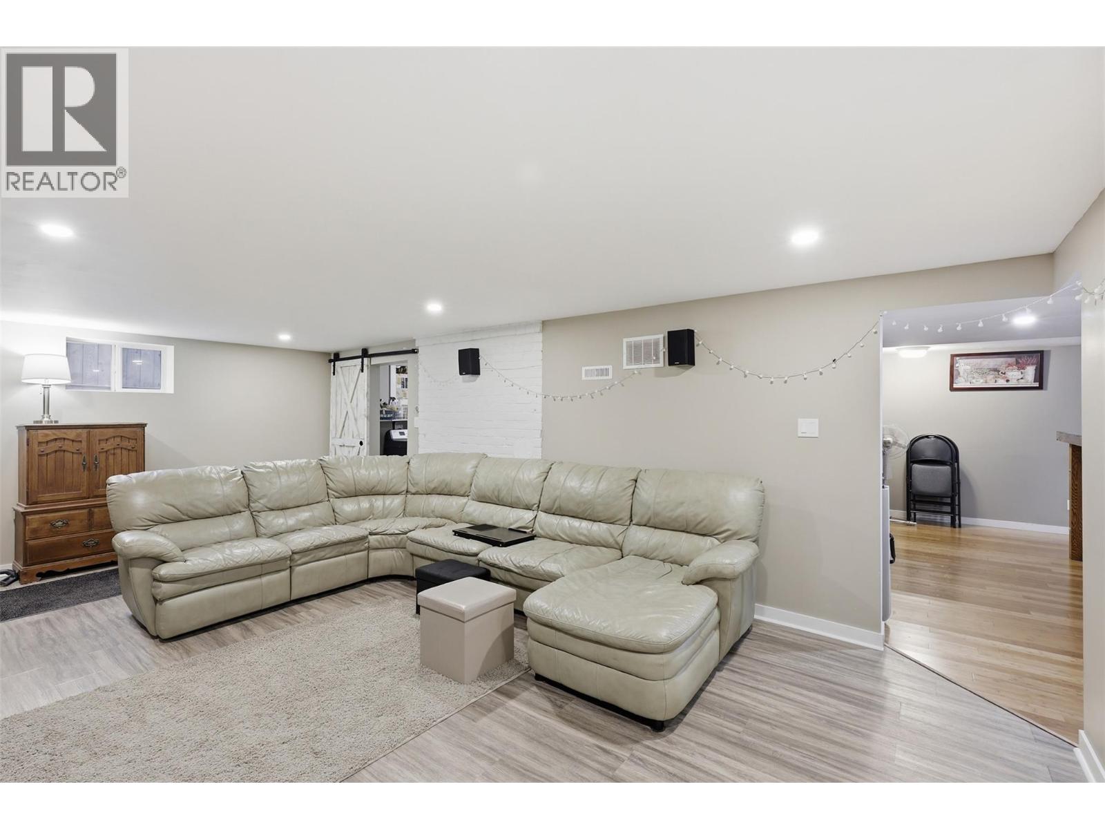 1128 Nicola Street, Kamloops, British Columbia  V2C 2S3 - Photo 31 - 10387208