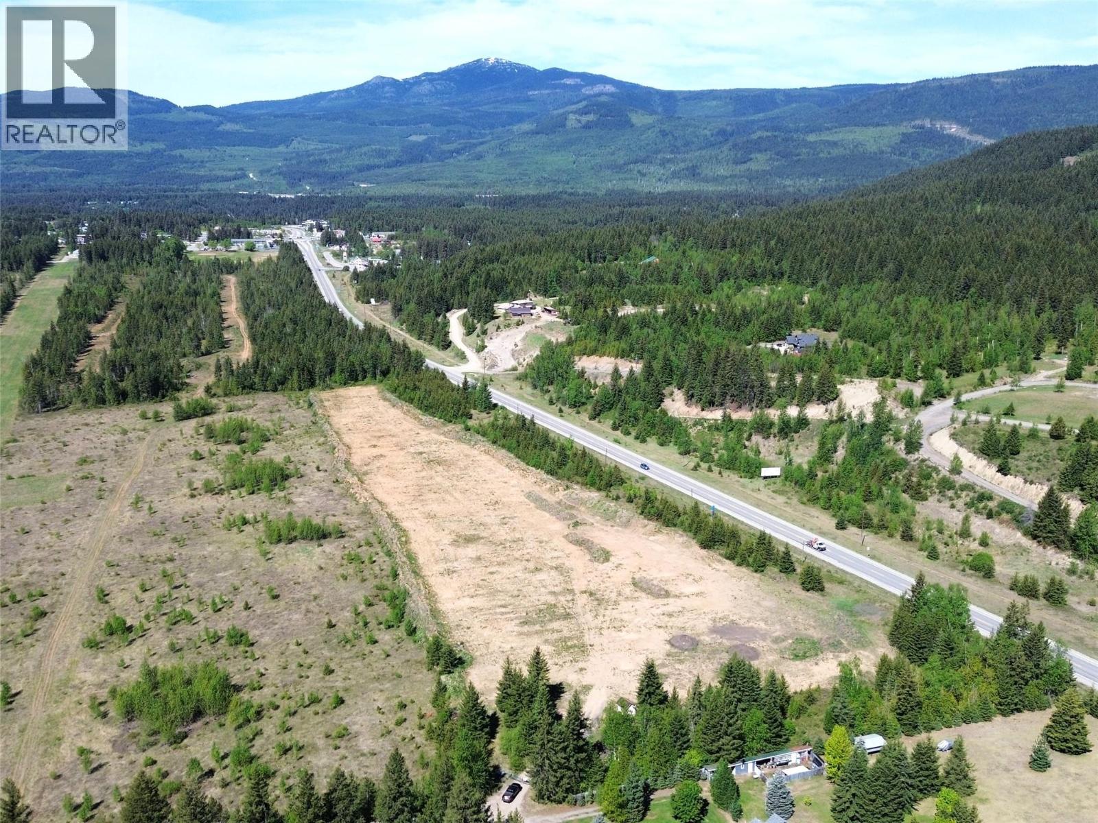 640E YELLOWHEAD Highway, clearwater, British Columbia