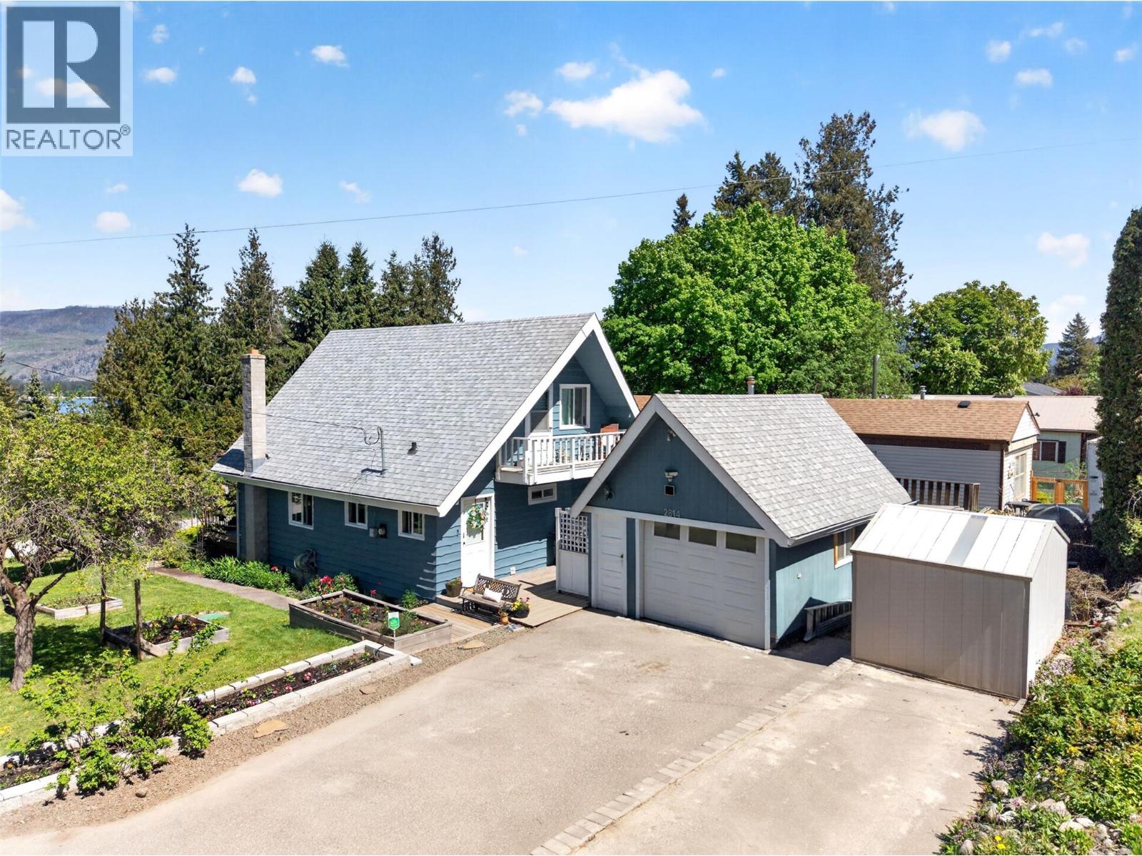 2814 Caen Road, sorrento, British Columbia