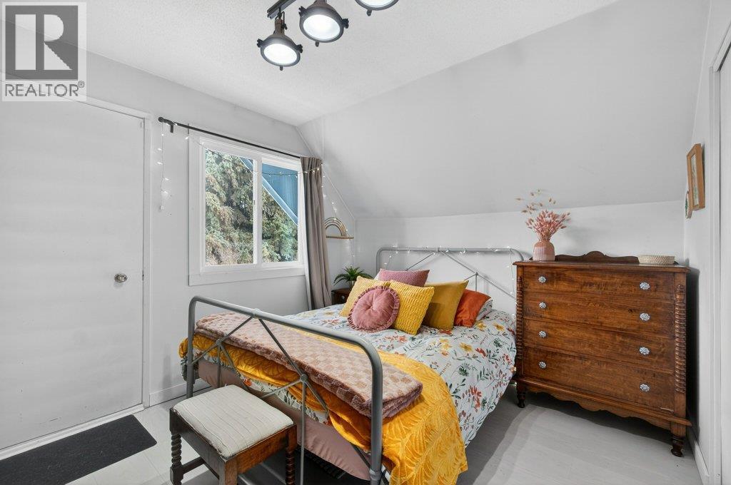 2814 Caen Road, Sorrento, British Columbia  V0E 2W0 - Photo 36 - 10387218