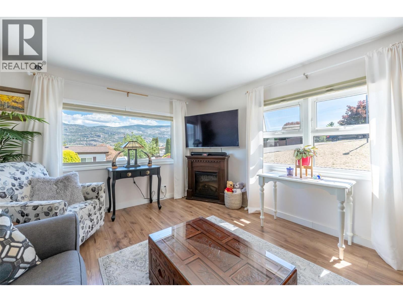 23 Riva Ridge Estates, Penticton, British Columbia  V2A 6J7 - Photo 4 - 10387205