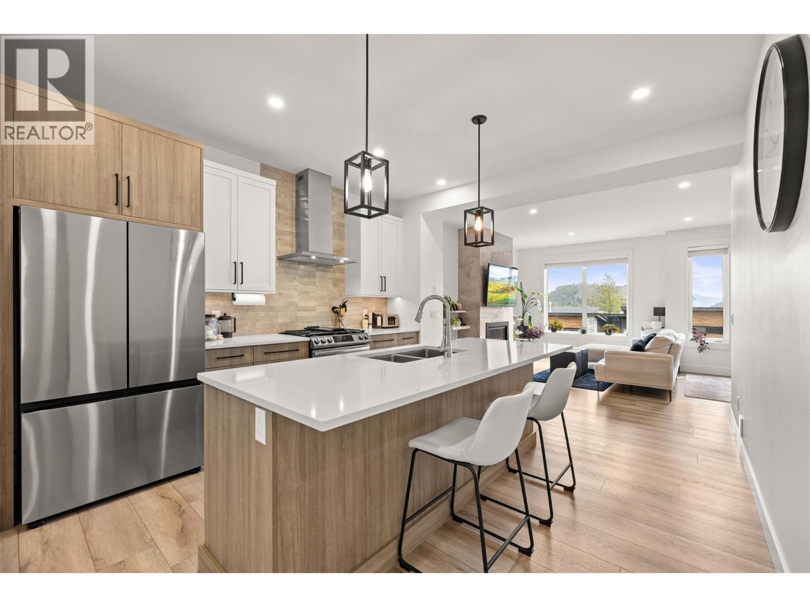 2835 Canyon Crest Drive Unit# 25, west kelowna, British Columbia