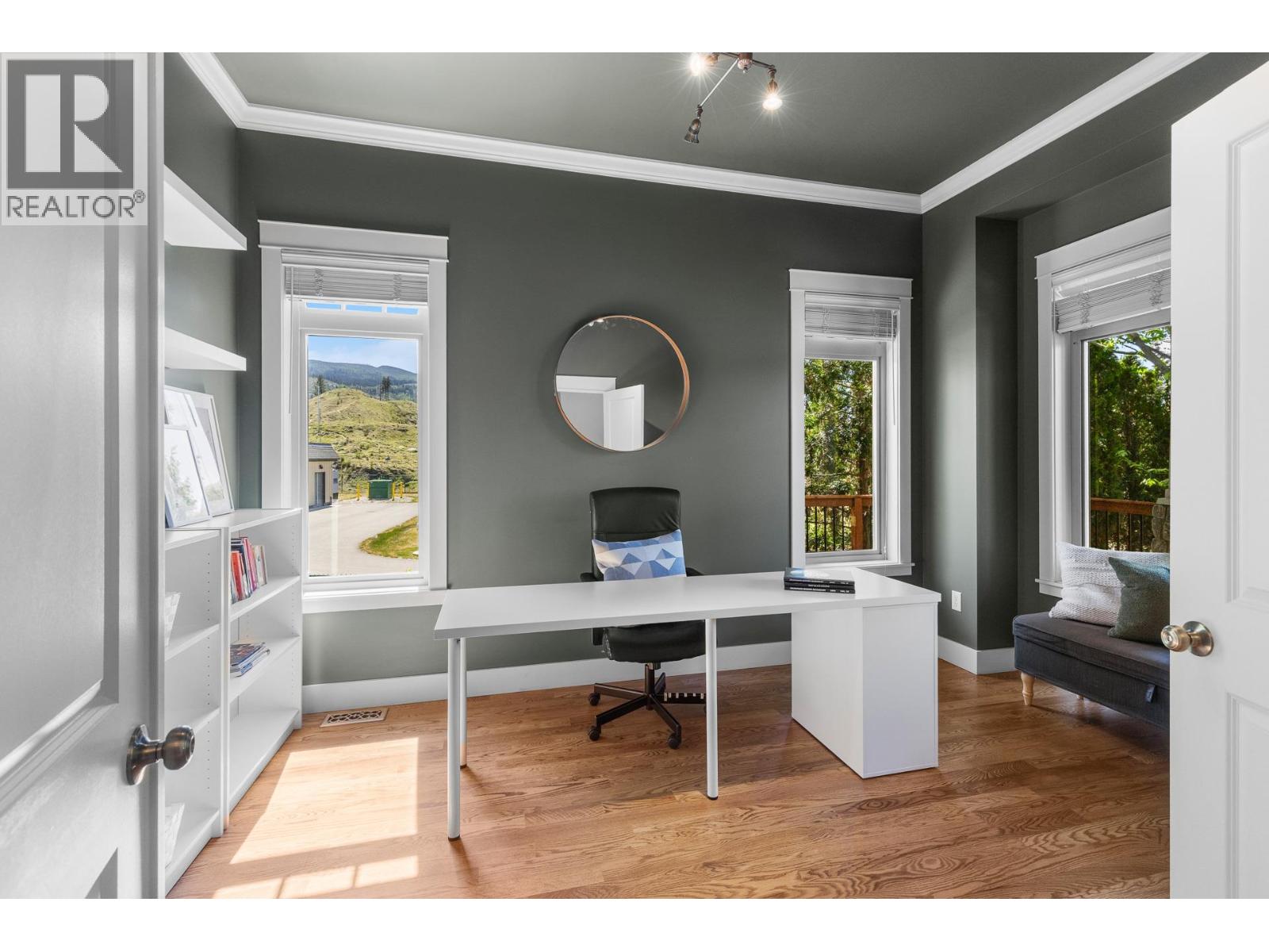 1717 Canyon View Court, Kelowna, British Columbia  V1W 4A2 - Photo 6 - 10386995