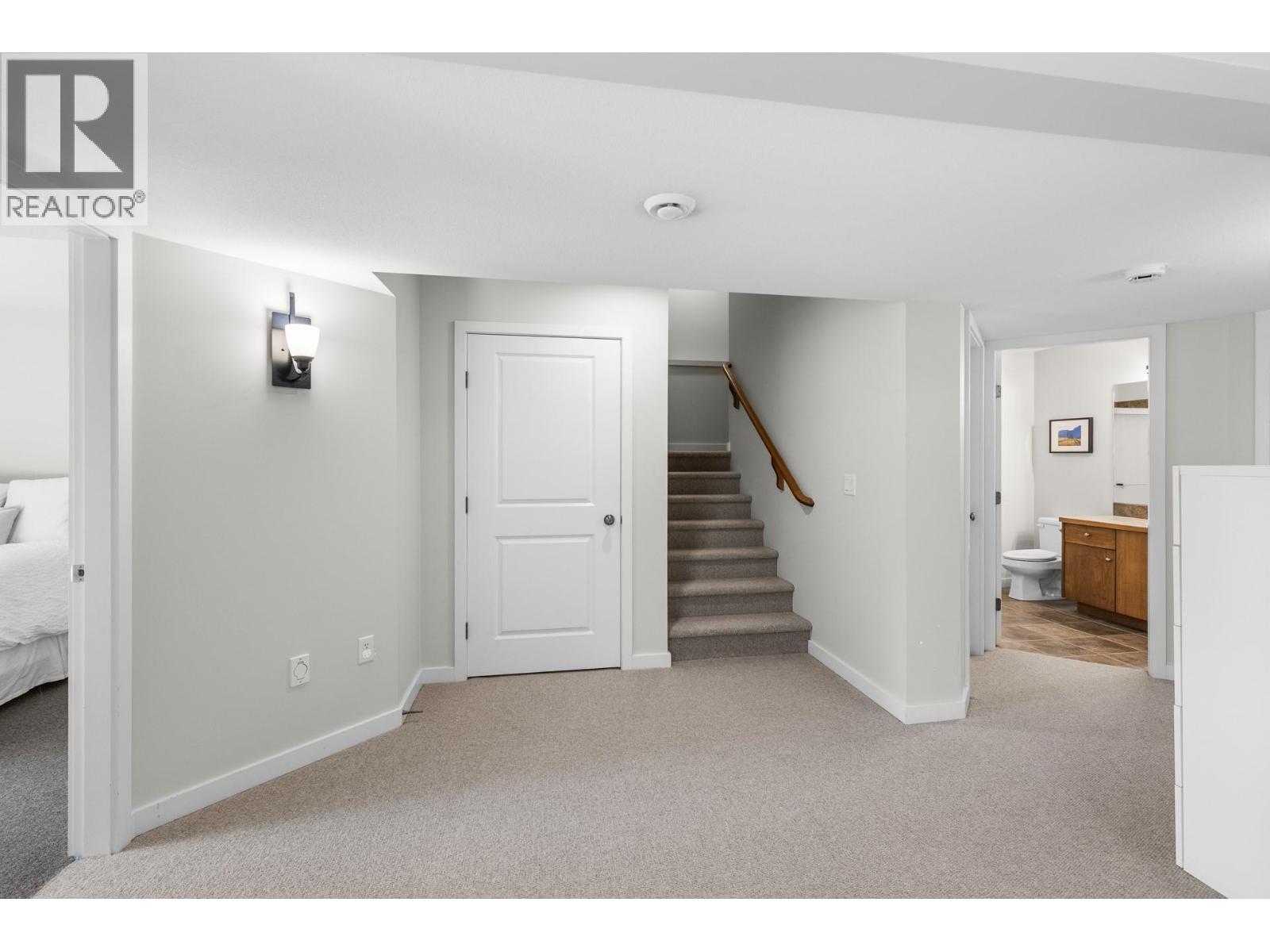 1717 Canyon View Court, Kelowna, British Columbia  V1W 4A2 - Photo 63 - 10386995