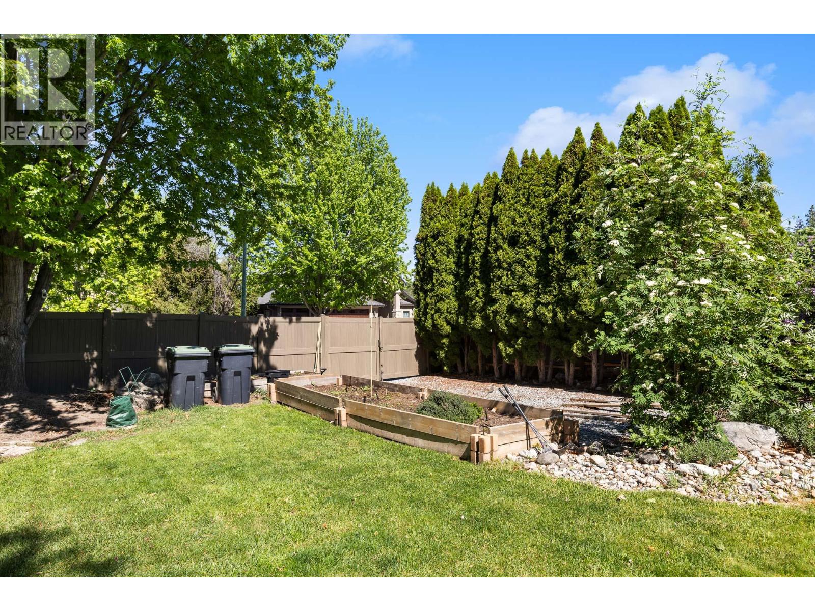 1717 Canyon View Court, Kelowna, British Columbia  V1W 4A2 - Photo 84 - 10386995