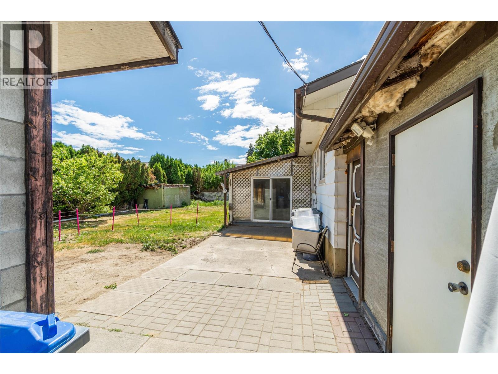 1007 Nicolani Drive, Kamloops, British Columbia  V2B 5B4 - Photo 40 - 10387123