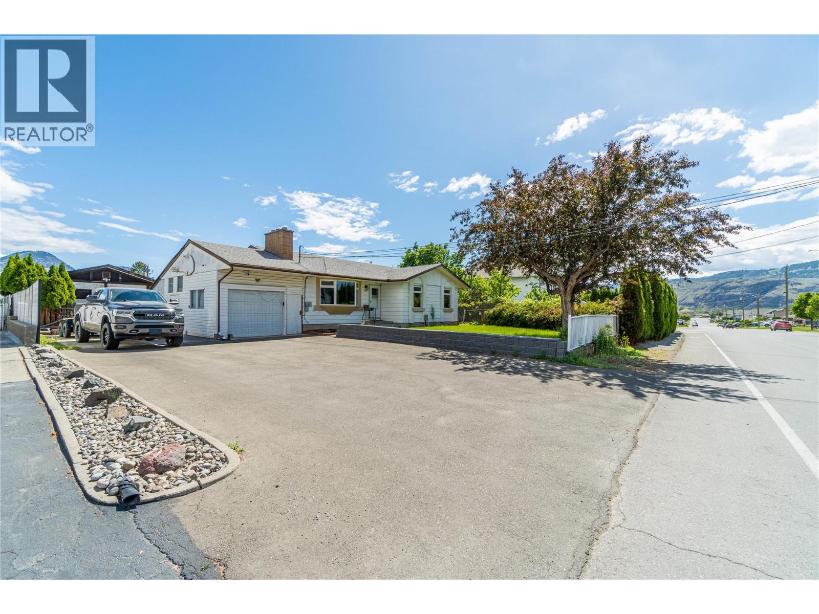 1007 Nicolani Drive, Kamloops, British Columbia  V2B 5B4 - Photo 45 - 10387123