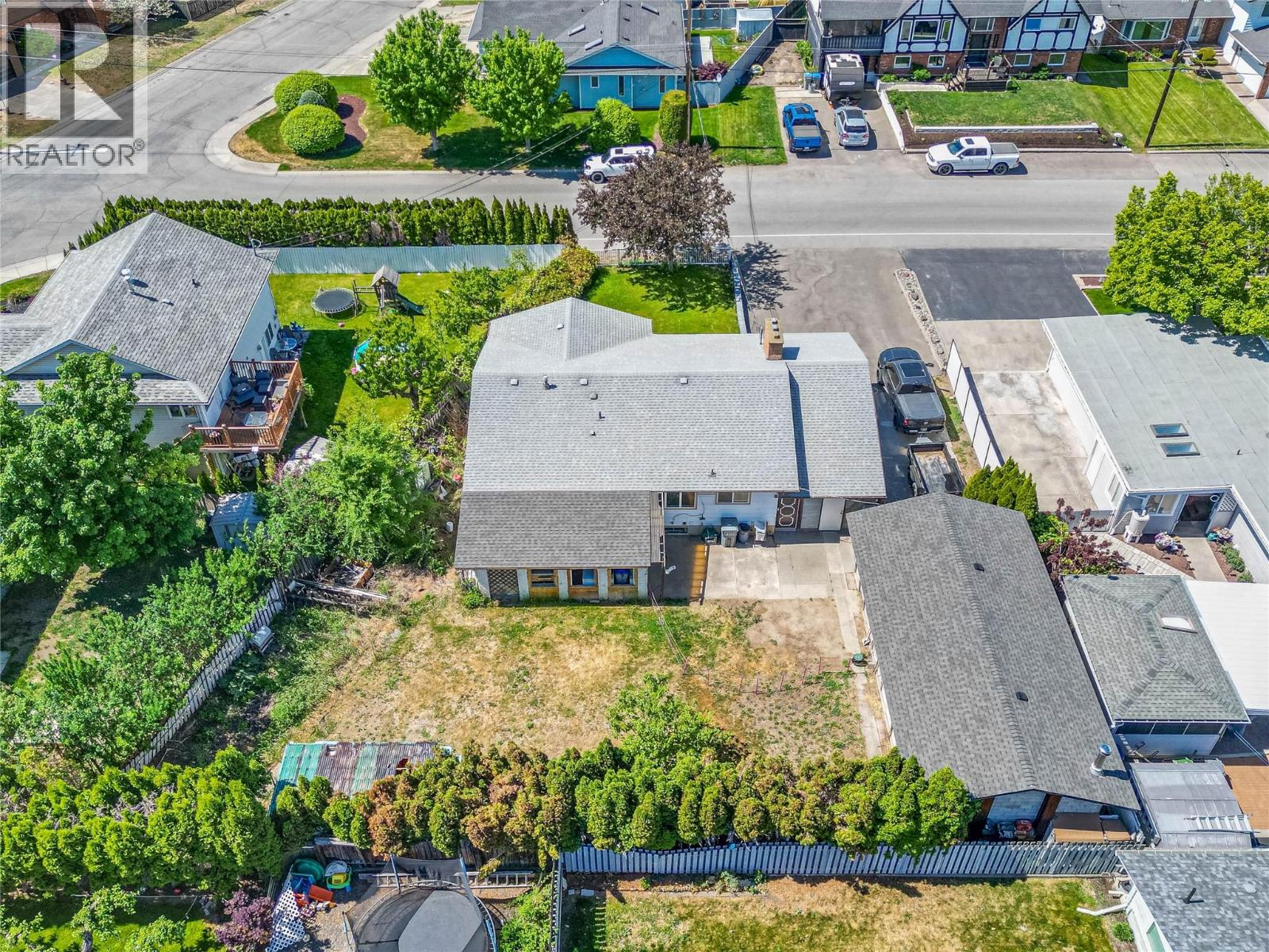 1007 Nicolani Drive, Kamloops, British Columbia  V2B 5B4 - Photo 54 - 10387123