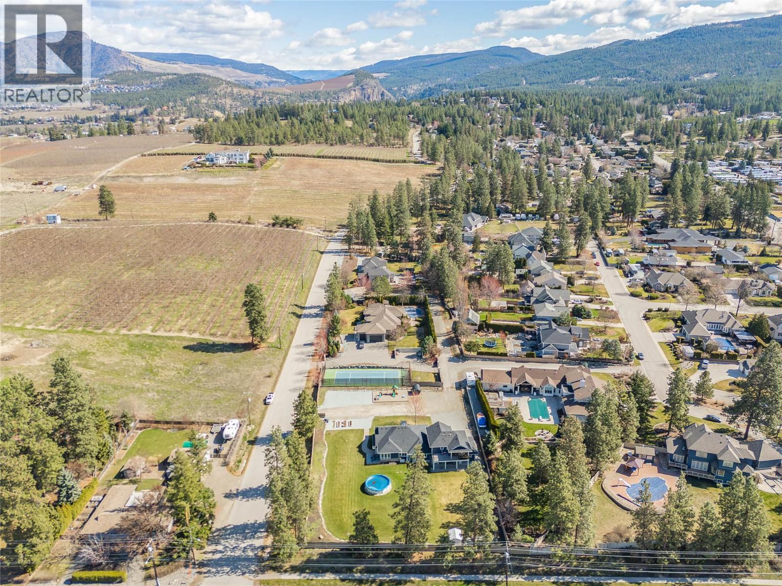 3350 Larkspur Court, Kelowna, British Columbia  V1W 4E4 - Photo 92 - 10387049