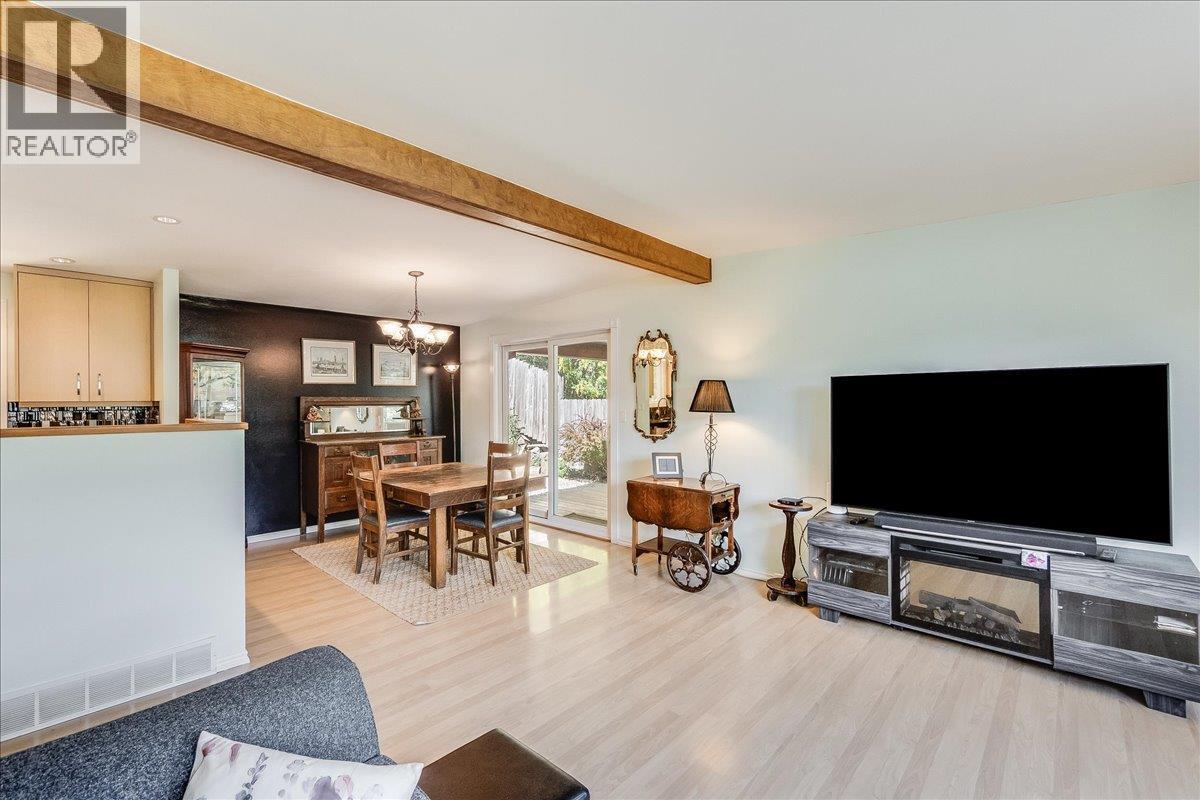 567 Goddard Road, Nelson, British Columbia  V1L 6H8 - Photo 14 - 10386358