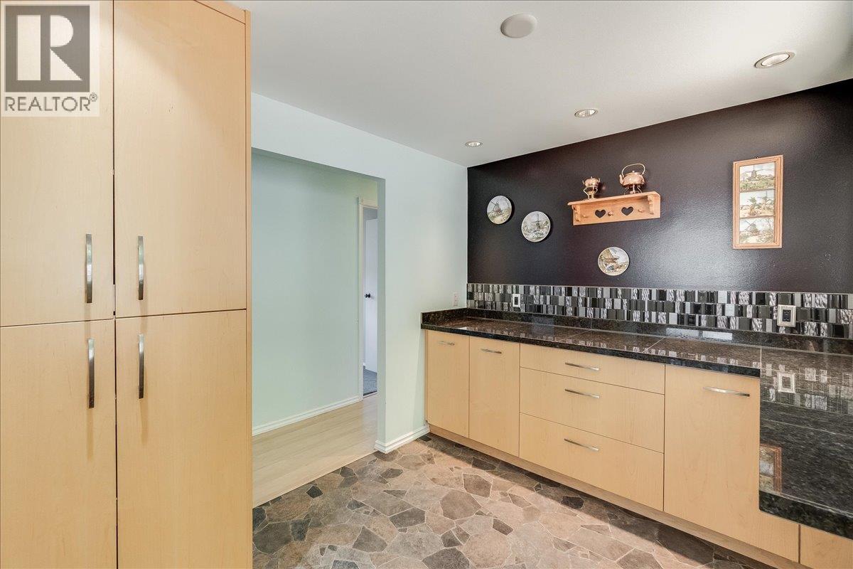 567 Goddard Road, Nelson, British Columbia  V1L 6H8 - Photo 18 - 10386358