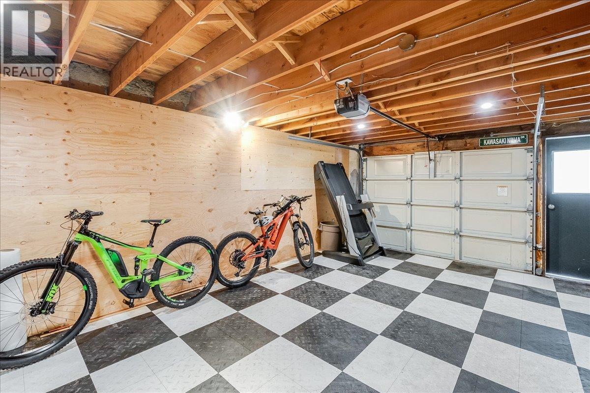 567 Goddard Road, Nelson, British Columbia  V1L 6H8 - Photo 52 - 10386358