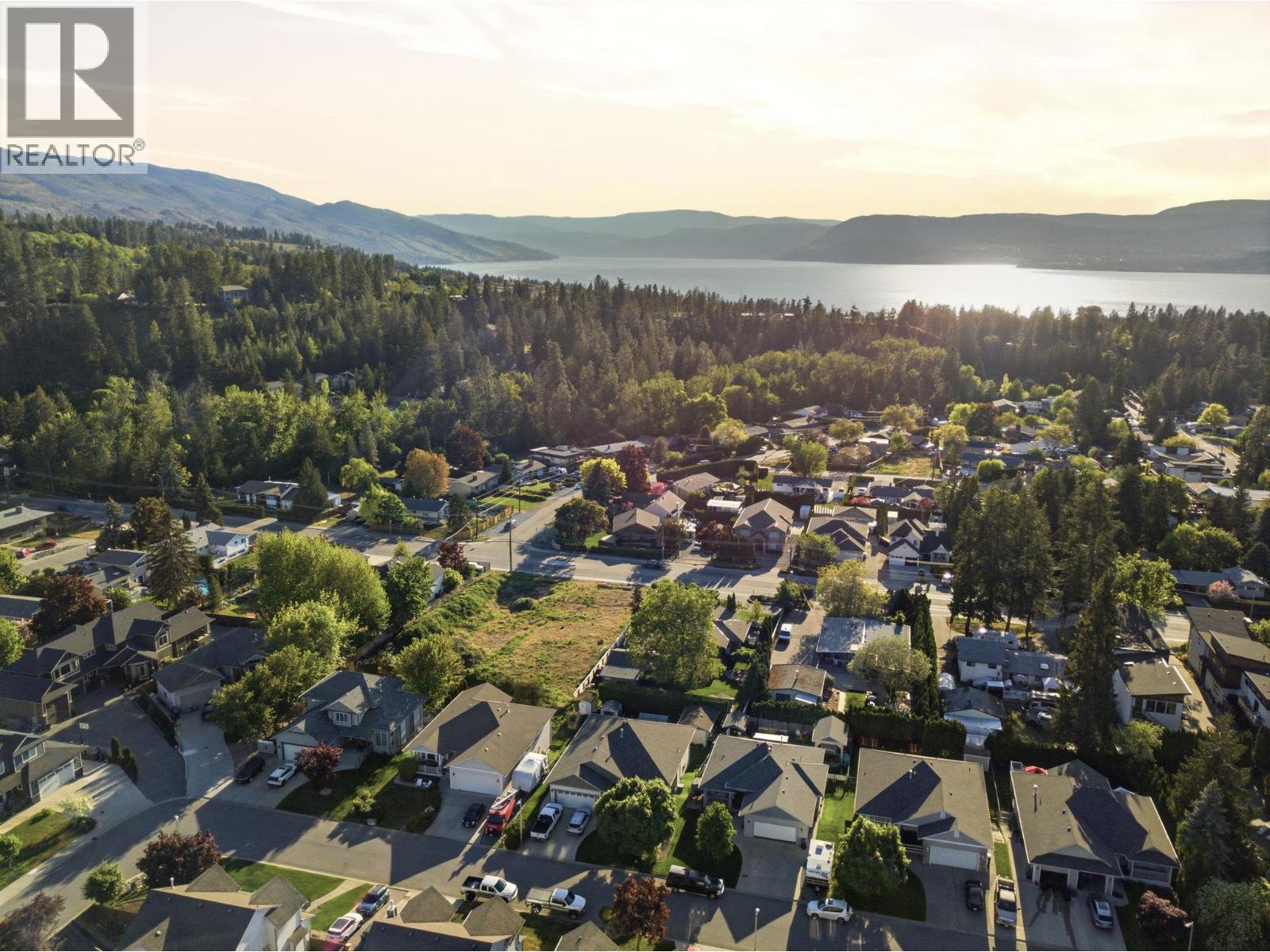 4649 Gordon Drive, Kelowna, British Columbia  V1W 1T5 - Photo 11 - 10387271