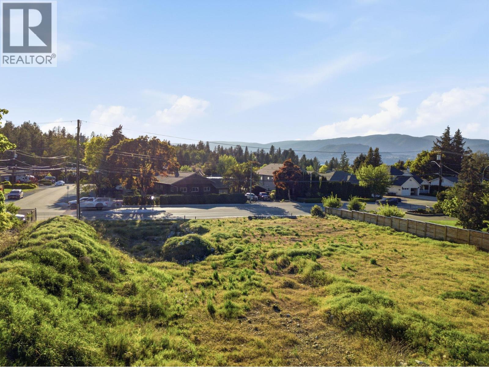 4649 Gordon Drive, Kelowna, British Columbia  V1W 1T5 - Photo 14 - 10387271