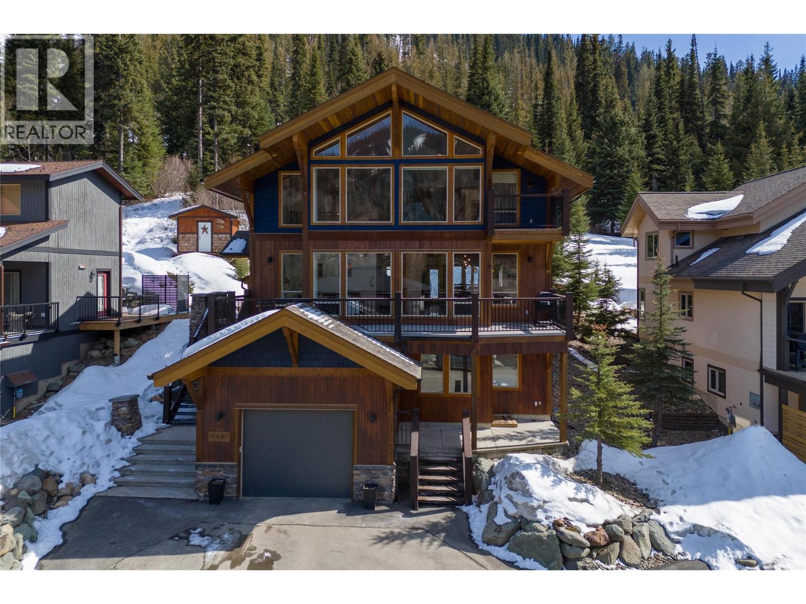2431 Fairways Drive, sun peaks, British Columbia