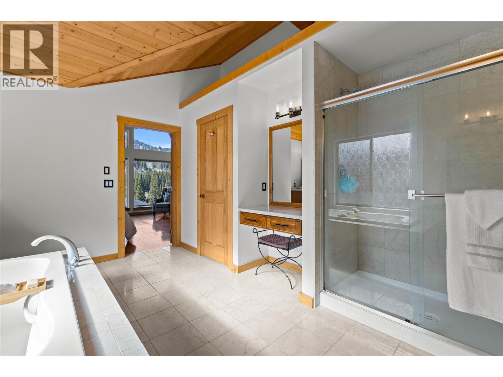 2431 Fairways Drive, Sun Peaks, British Columbia  V0E 5N0 - Photo 24 - 10387155