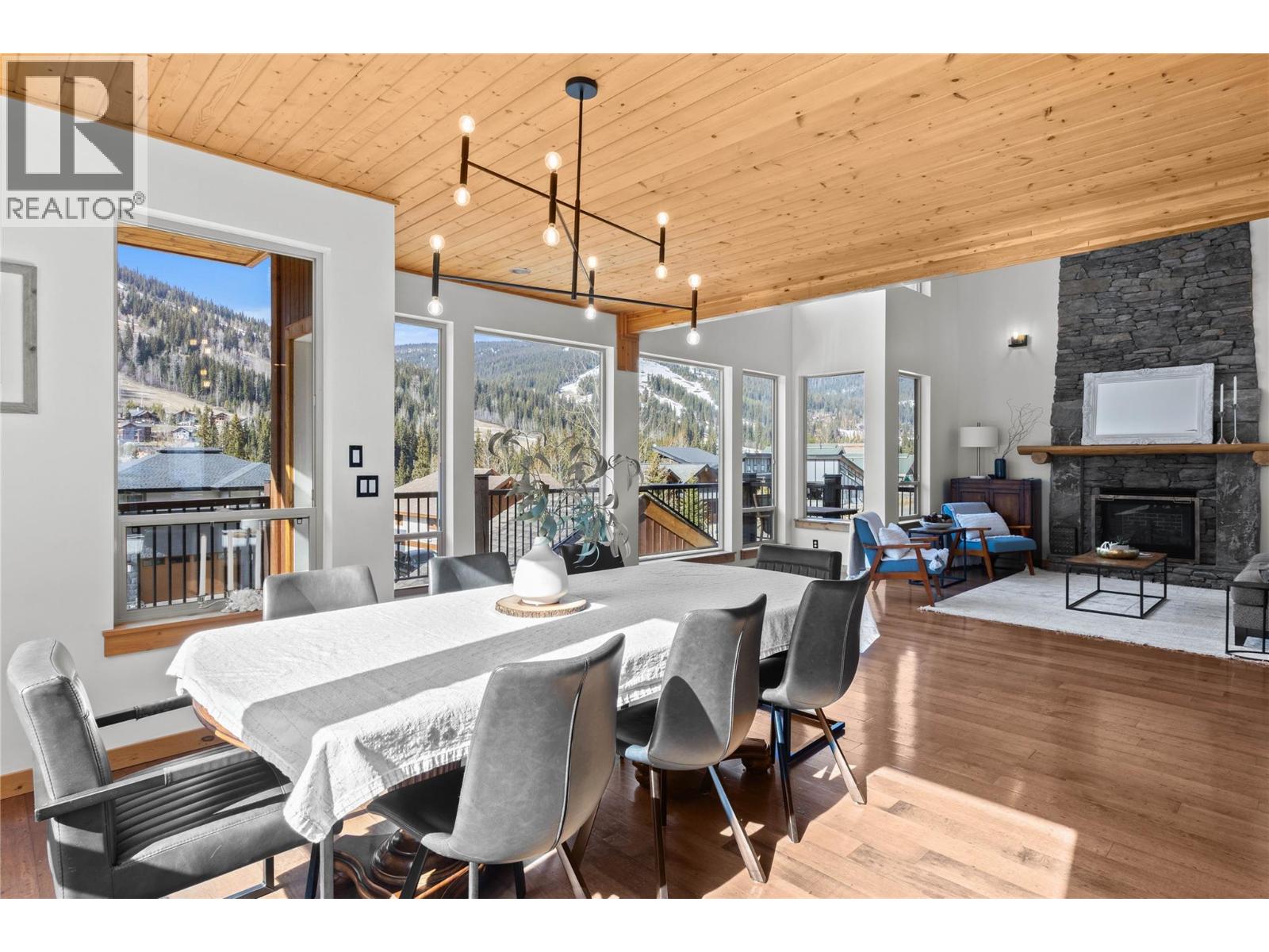 2431 Fairways Drive, Sun Peaks, British Columbia  V0E 5N0 - Photo 6 - 10387155