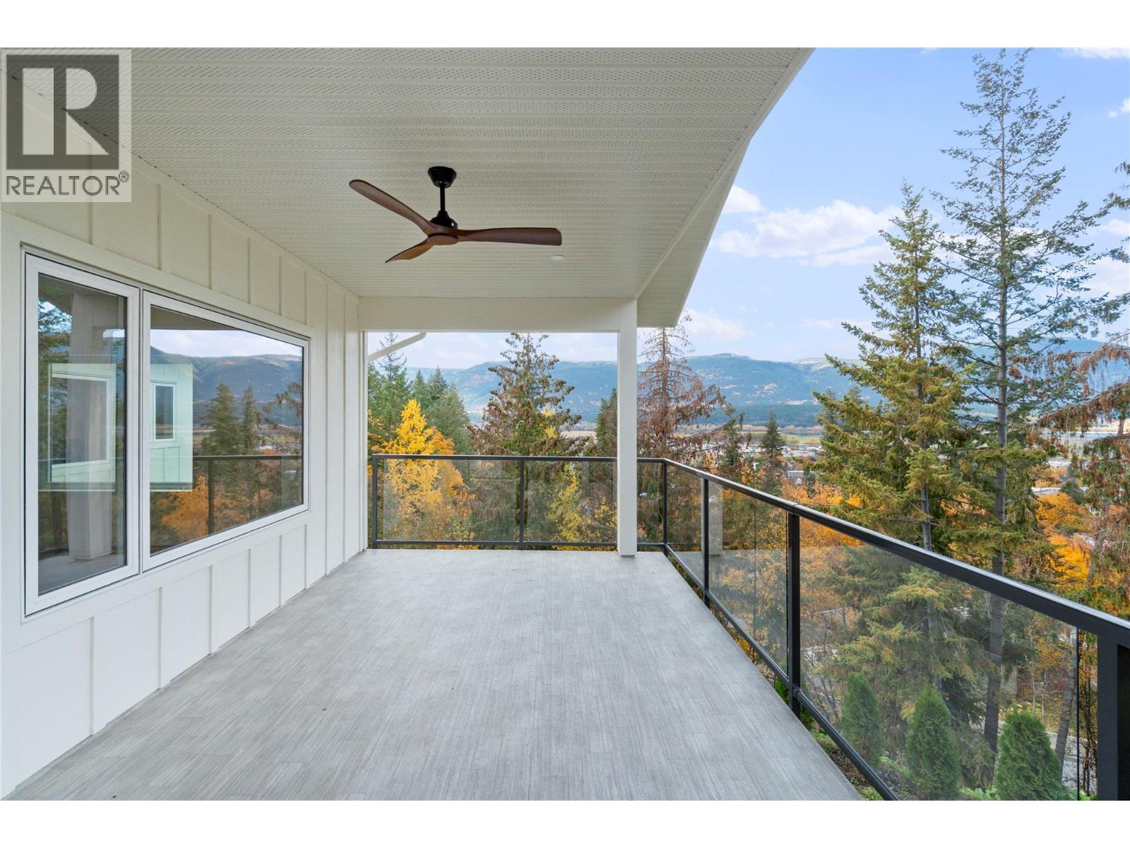 633 9 Street Se, Salmon Arm, British Columbia  V1E 2C2 - Photo 36 - 10387206