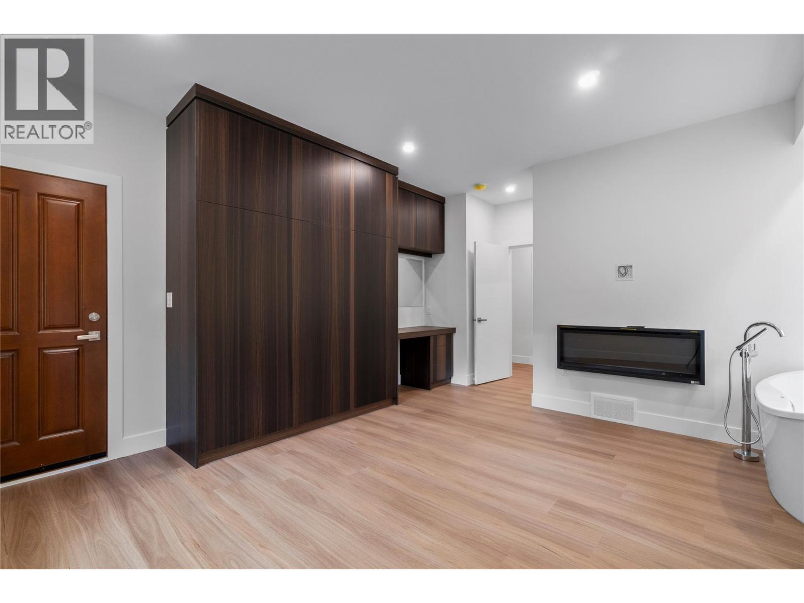 633 9 Street Se, Salmon Arm, British Columbia  V1E 2C2 - Photo 61 - 10387206