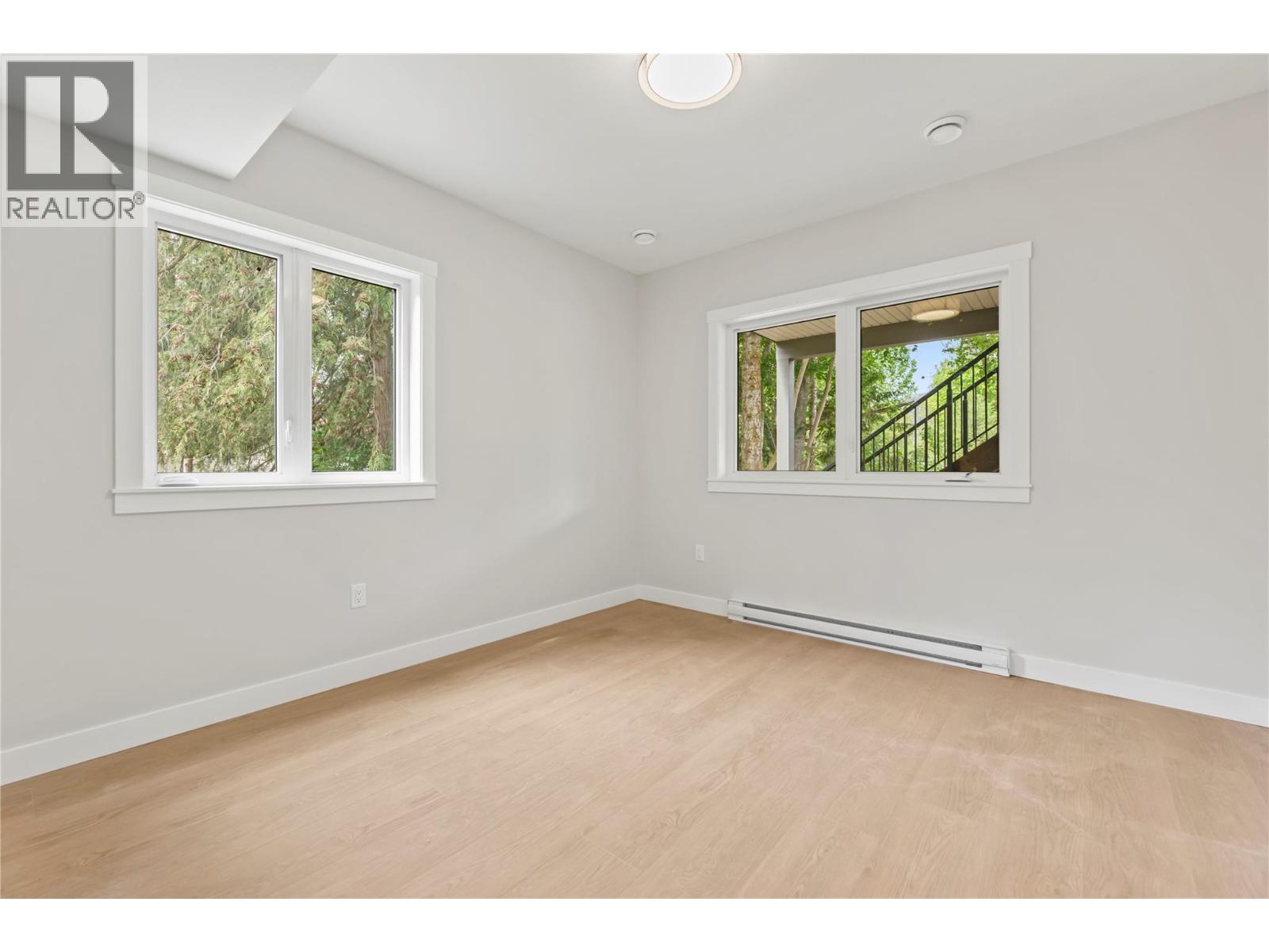 166 2nd Avenue, Grindrod, British Columbia  V1E 3J4 - Photo 27 - 10386920