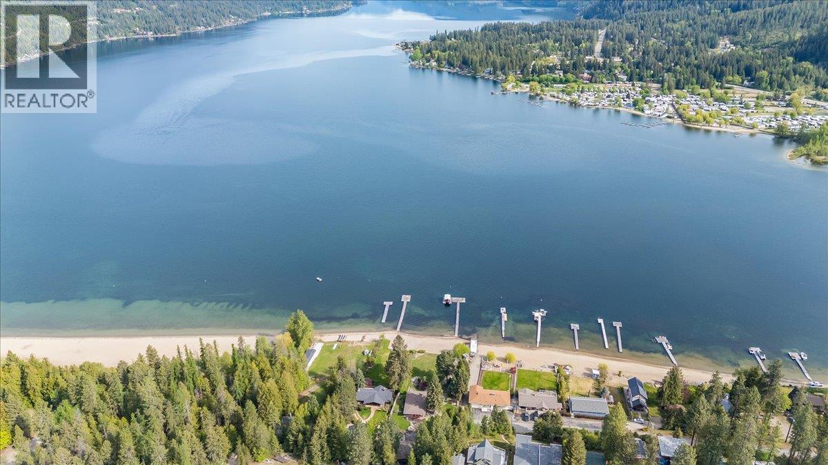 100 Sandner Road, Christina Lake, British Columbia  V0H 1E0 - Photo 2 - 10386657