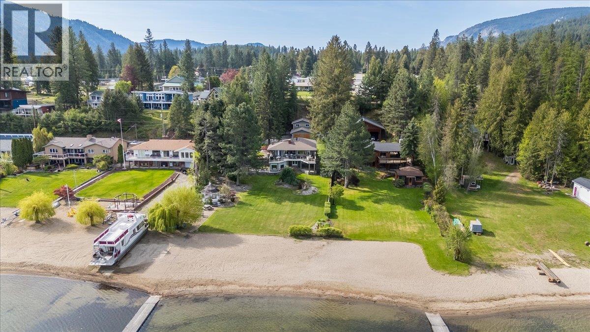 100 Sandner Road, Christina Lake, British Columbia  V0H 1E0 - Photo 8 - 10386657