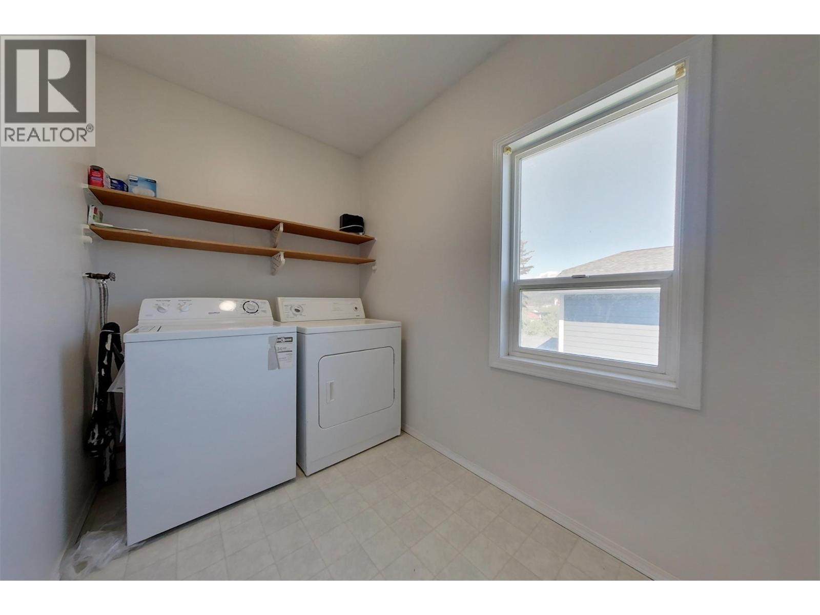 235 10th Avenue S, Cranbrook, British Columbia  V1C 2N3 - Photo 17 - 10387305