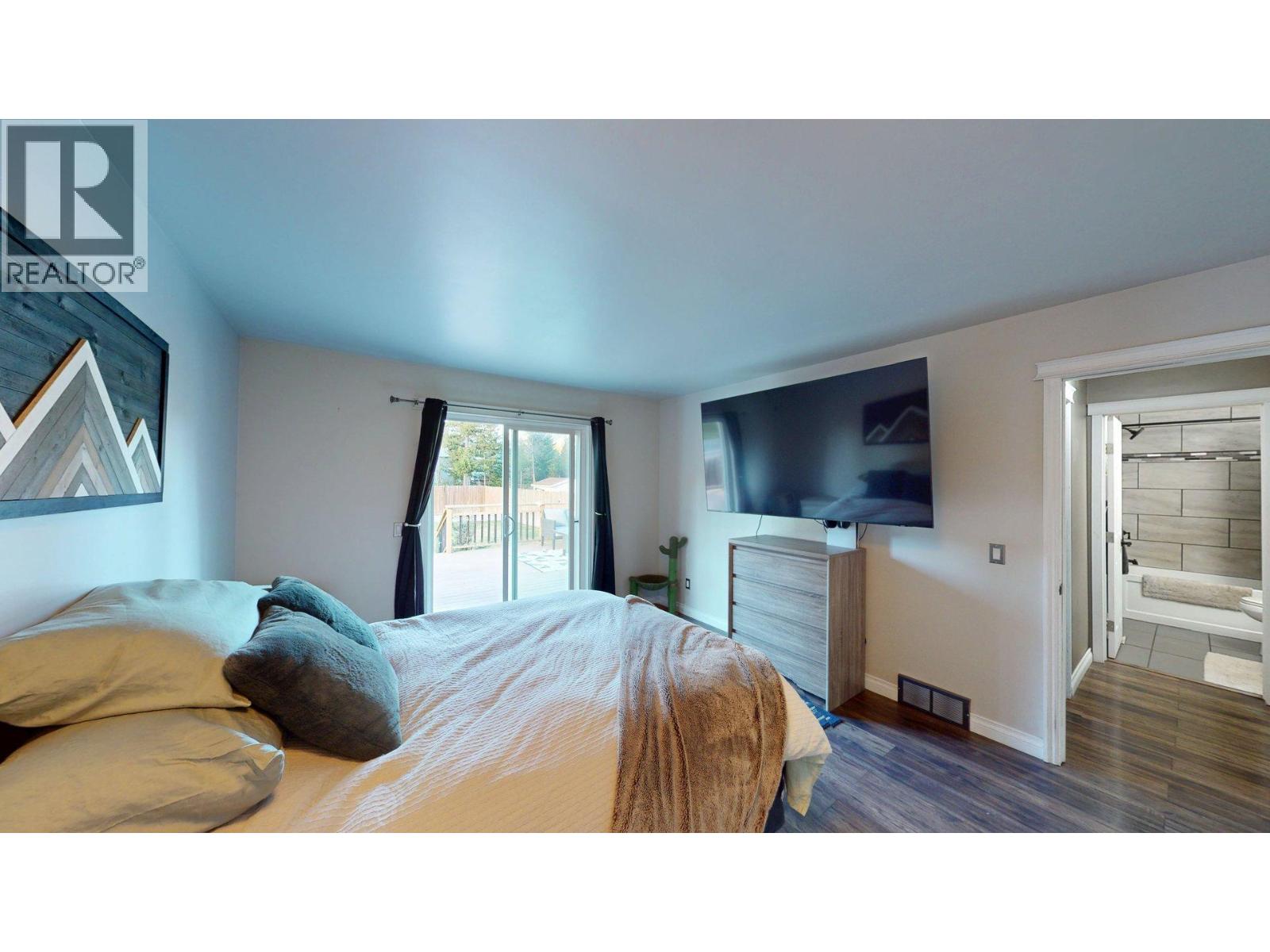 28 Cassiar Drive, Elkford, British Columbia  V0B 1H0 - Photo 16 - 10386214