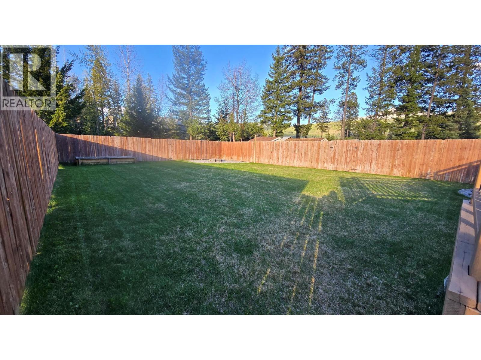 28 Cassiar Drive, Elkford, British Columbia  V0B 1H0 - Photo 34 - 10386214