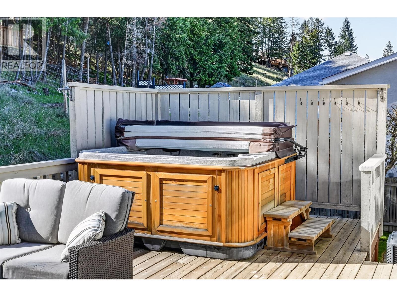 1710 15th Avenue, Invermere, British Columbia  V0A 1K4 - Photo 47 - 10386936