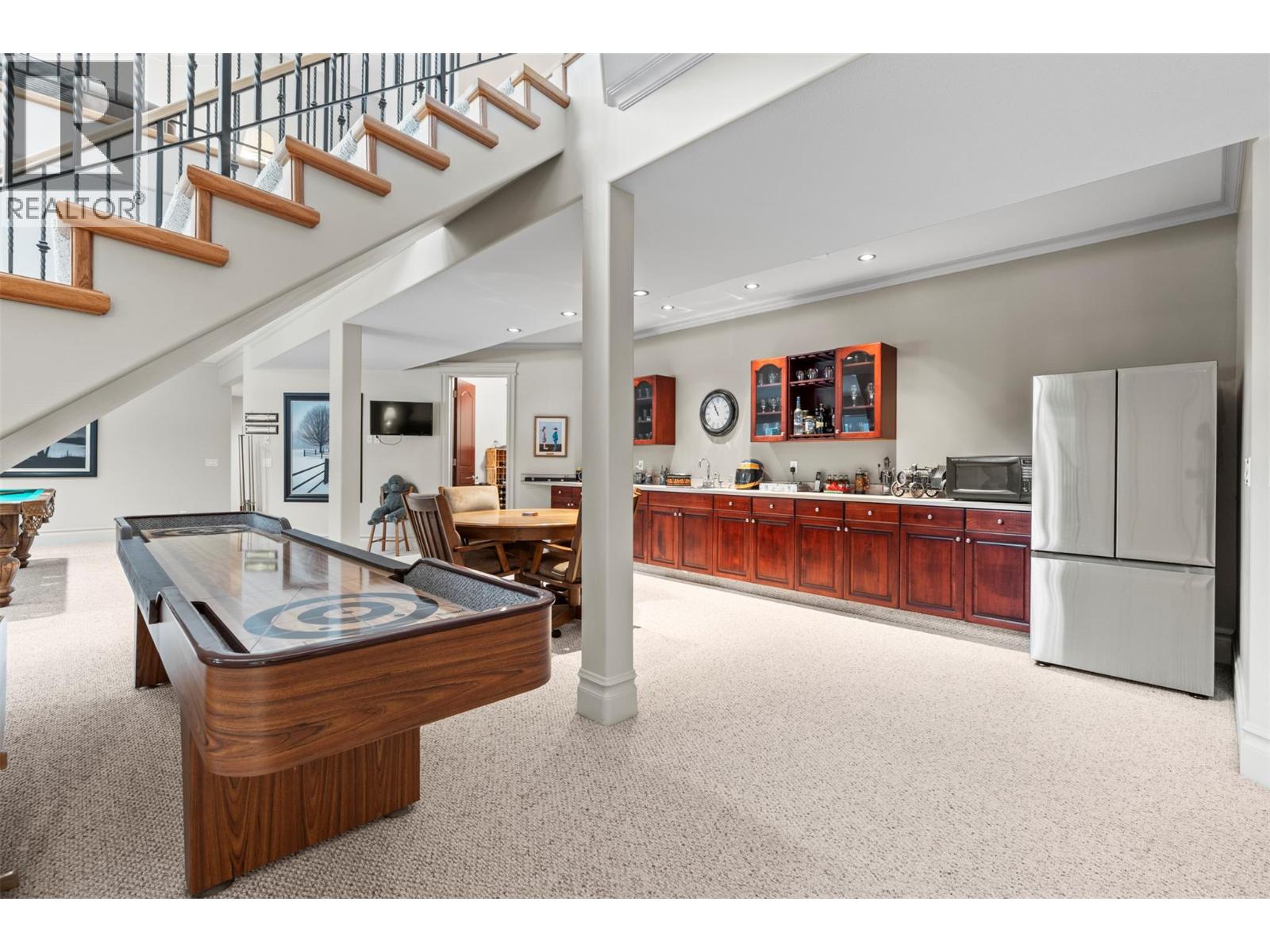 1200 Trans Canada Highway, Sicamous, British Columbia  V0E 2V0 - Photo 16 - 10386801