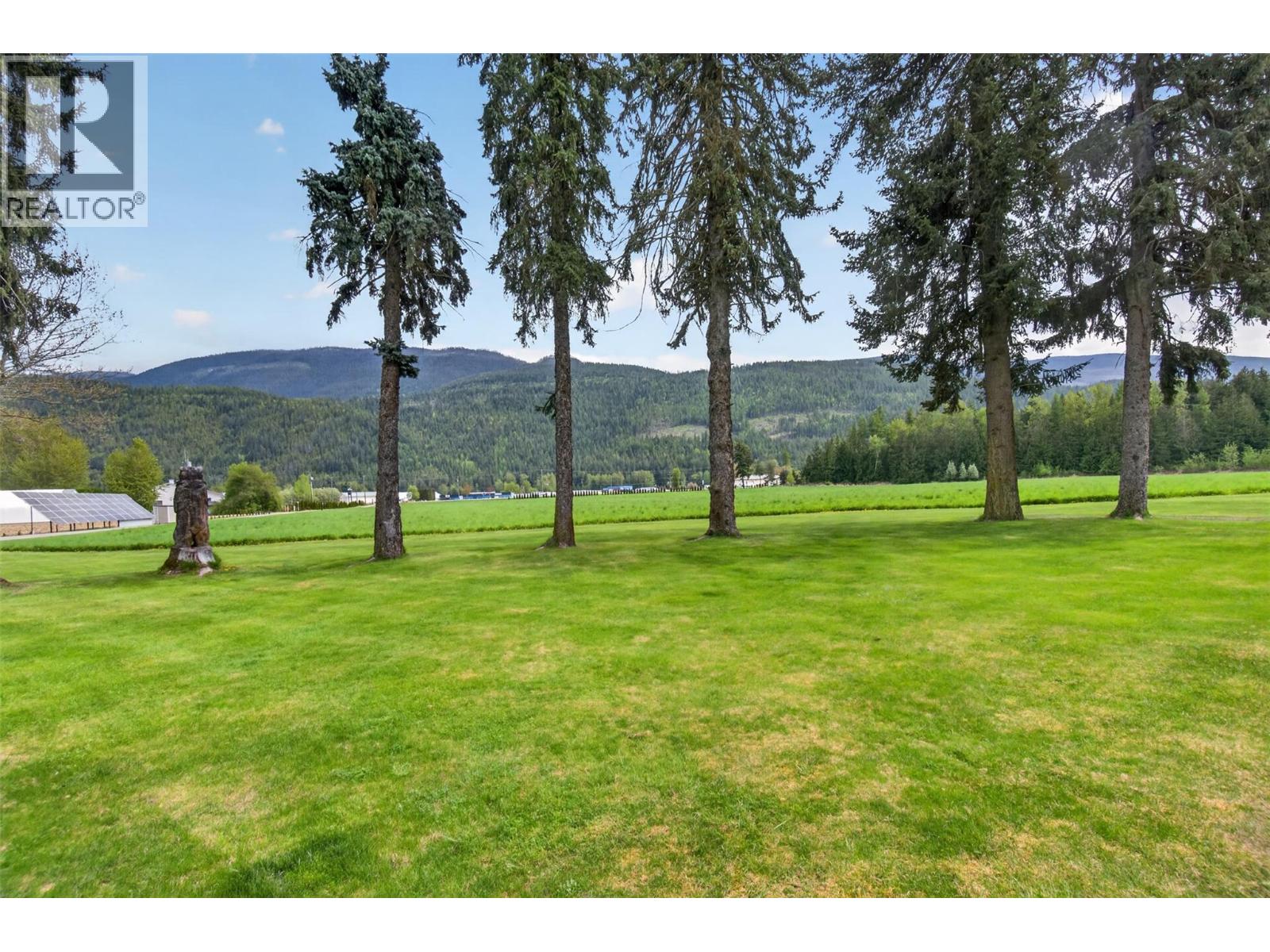 1200 Trans Canada Highway, Sicamous, British Columbia  V0E 2V0 - Photo 38 - 10386801