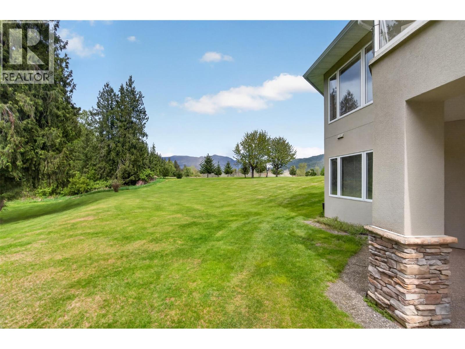 1200 Trans Canada Highway, Sicamous, British Columbia  V0E 2V0 - Photo 45 - 10386801