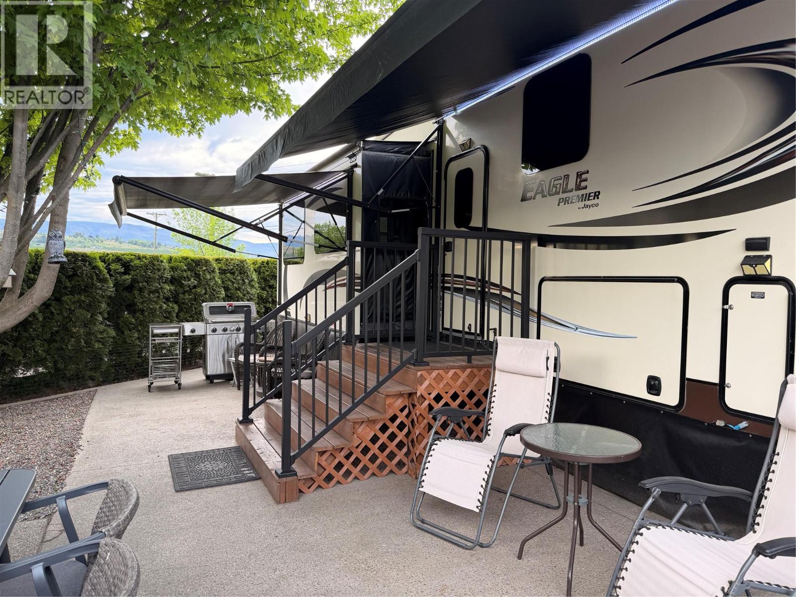 8000 Highland Road Unit# 122, Vernon, British Columbia  V1T 8Z5 - Photo 2 - 10387298