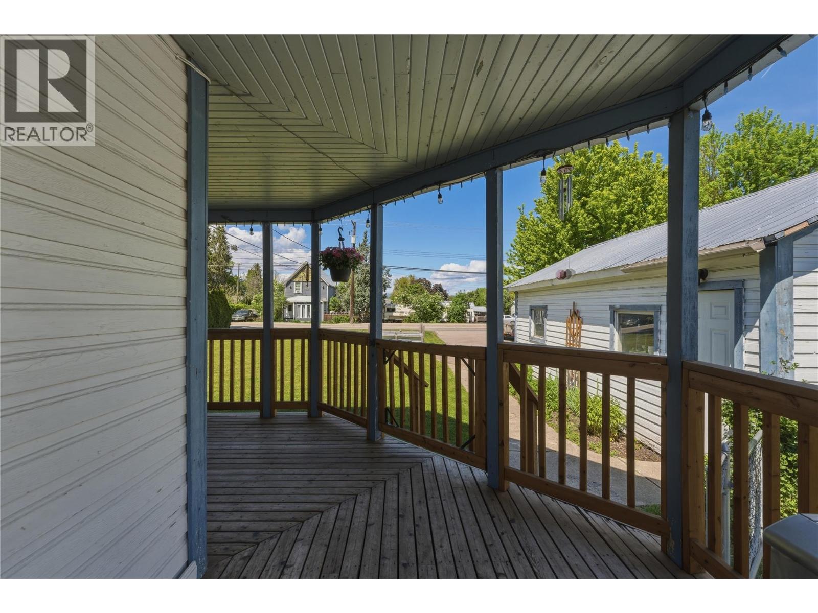 2355 Rosedale Avenue, Armstrong, British Columbia  V4Y 0B5 - Photo 43 - 10387289