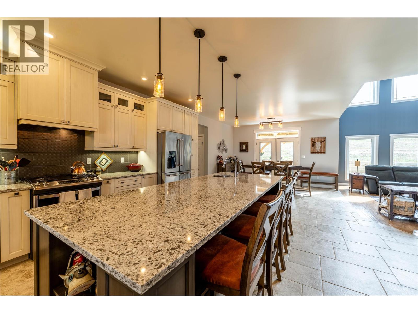 9066 253 Road, Dawson Creek, British Columbia  V0C 2E0 - Photo 4 - 10387143