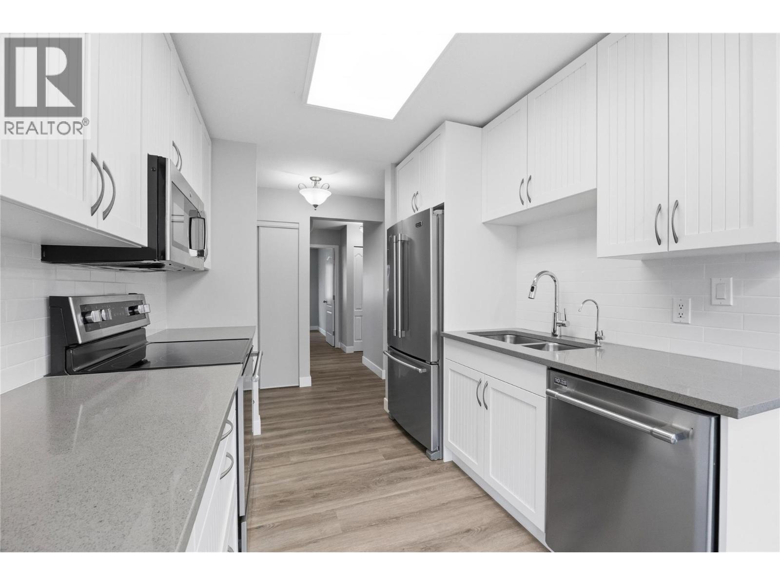 14004 Victoria N Unit# 1, Summerland, British Columbia  V0H 1Z0 - Photo 3 - 10386988