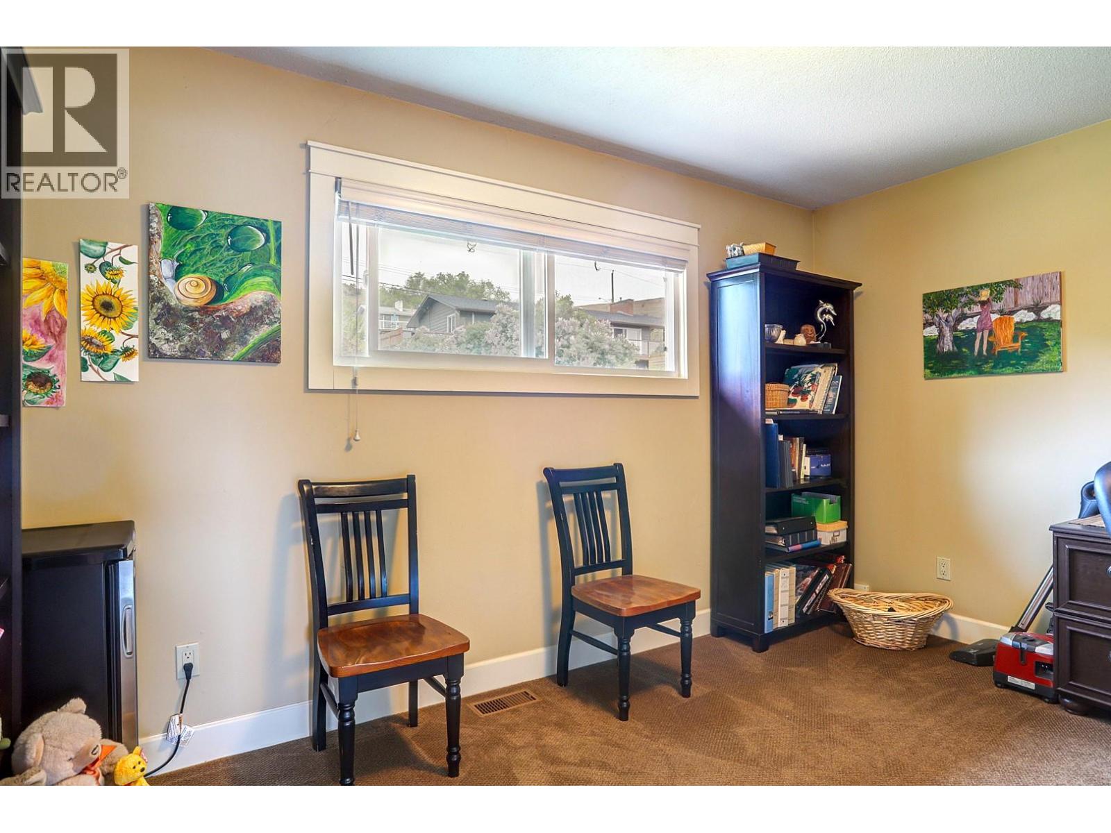 8308 Kalview Drive, Coldstream, British Columbia  V1B 1W7 - Photo 32 - 10386741