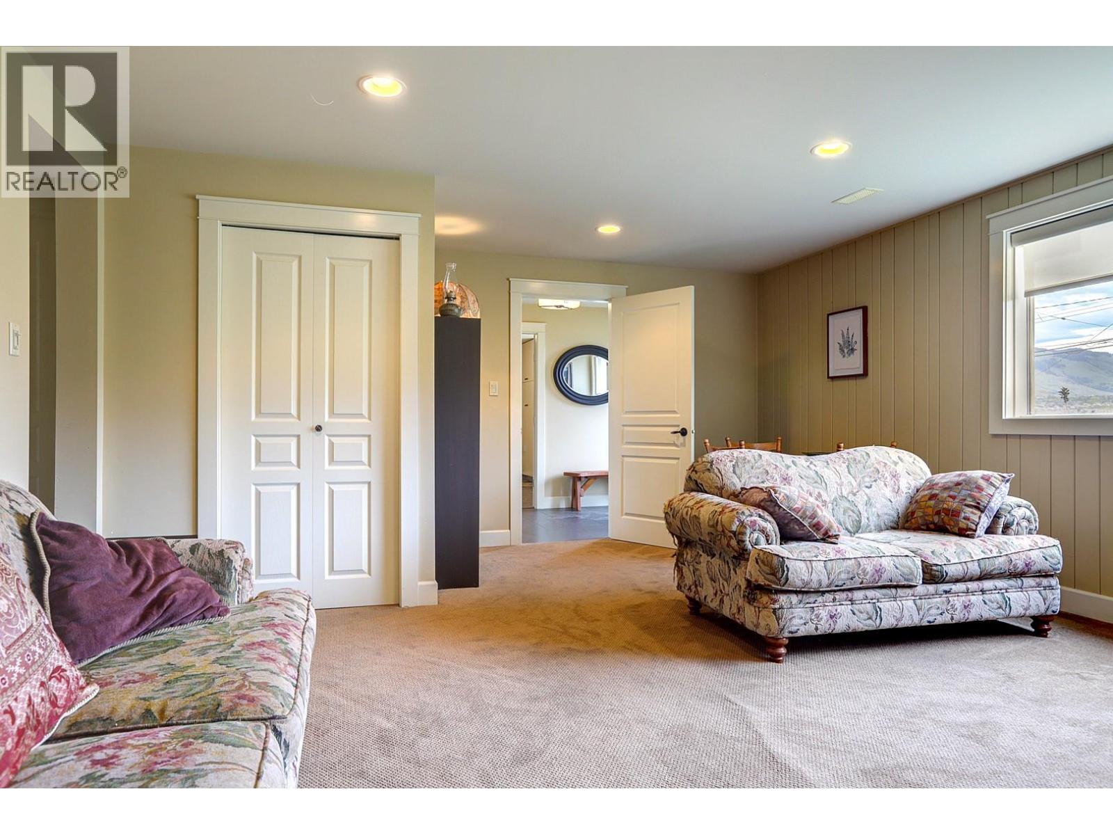 8308 Kalview Drive, Coldstream, British Columbia  V1B 1W7 - Photo 59 - 10386741