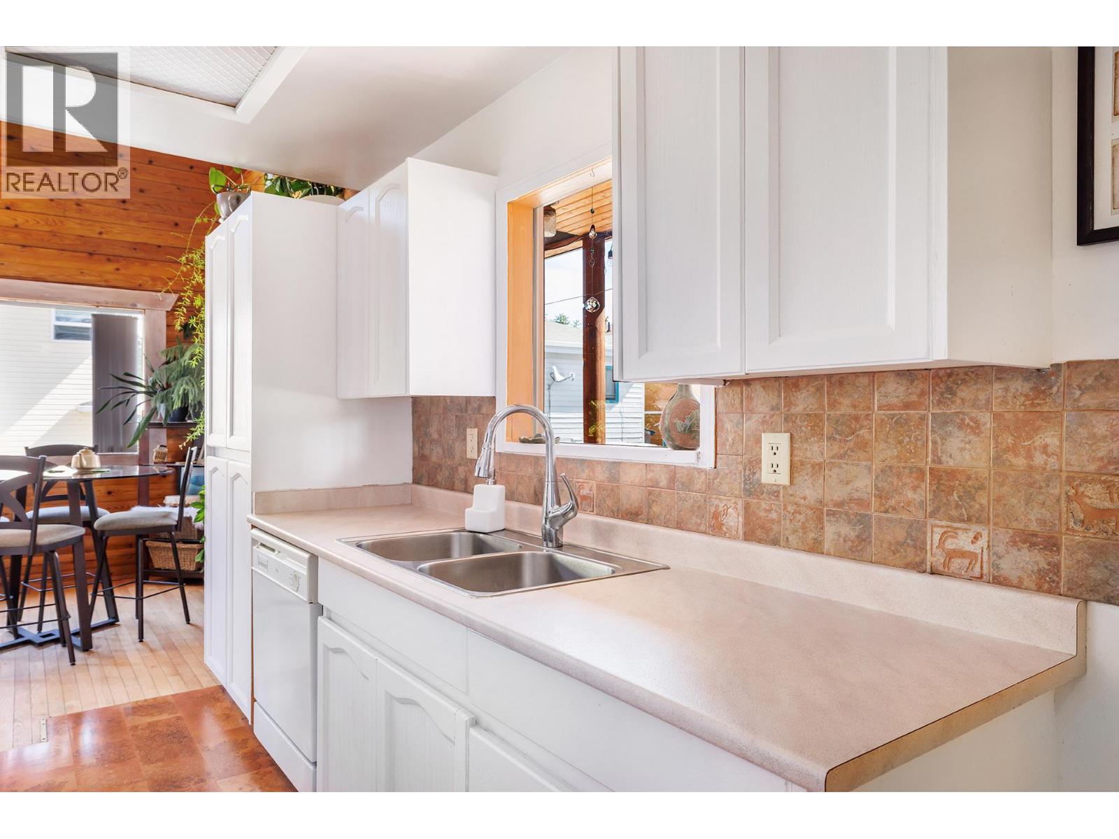 73 Elk Street, Vernon, British Columbia  V1H 2A1 - Photo 9 - 10387082