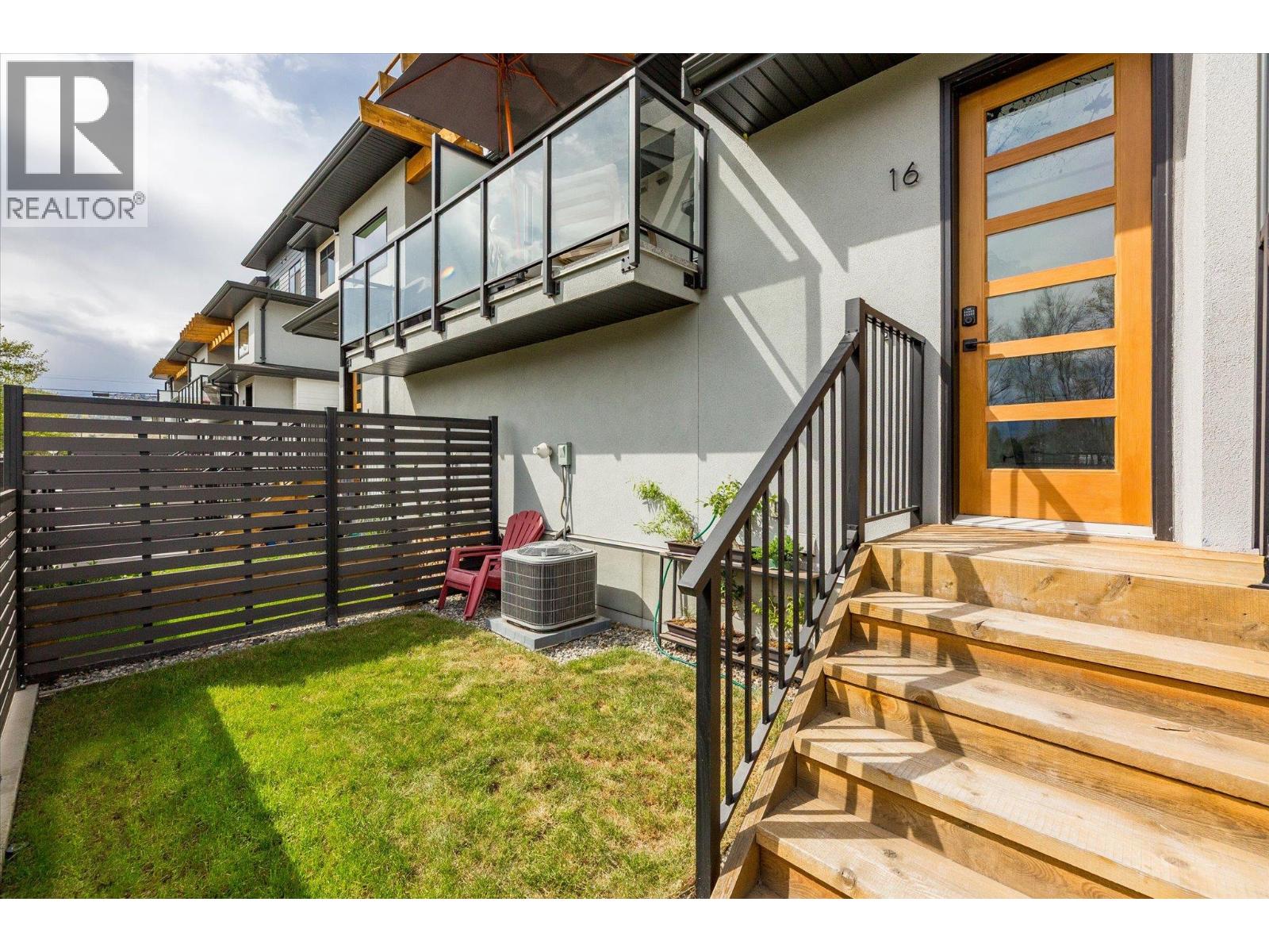 1225 Findlay Road Unit# 16, Kelowna, British Columbia  V1X 5B1 - Photo 3 - 10387311