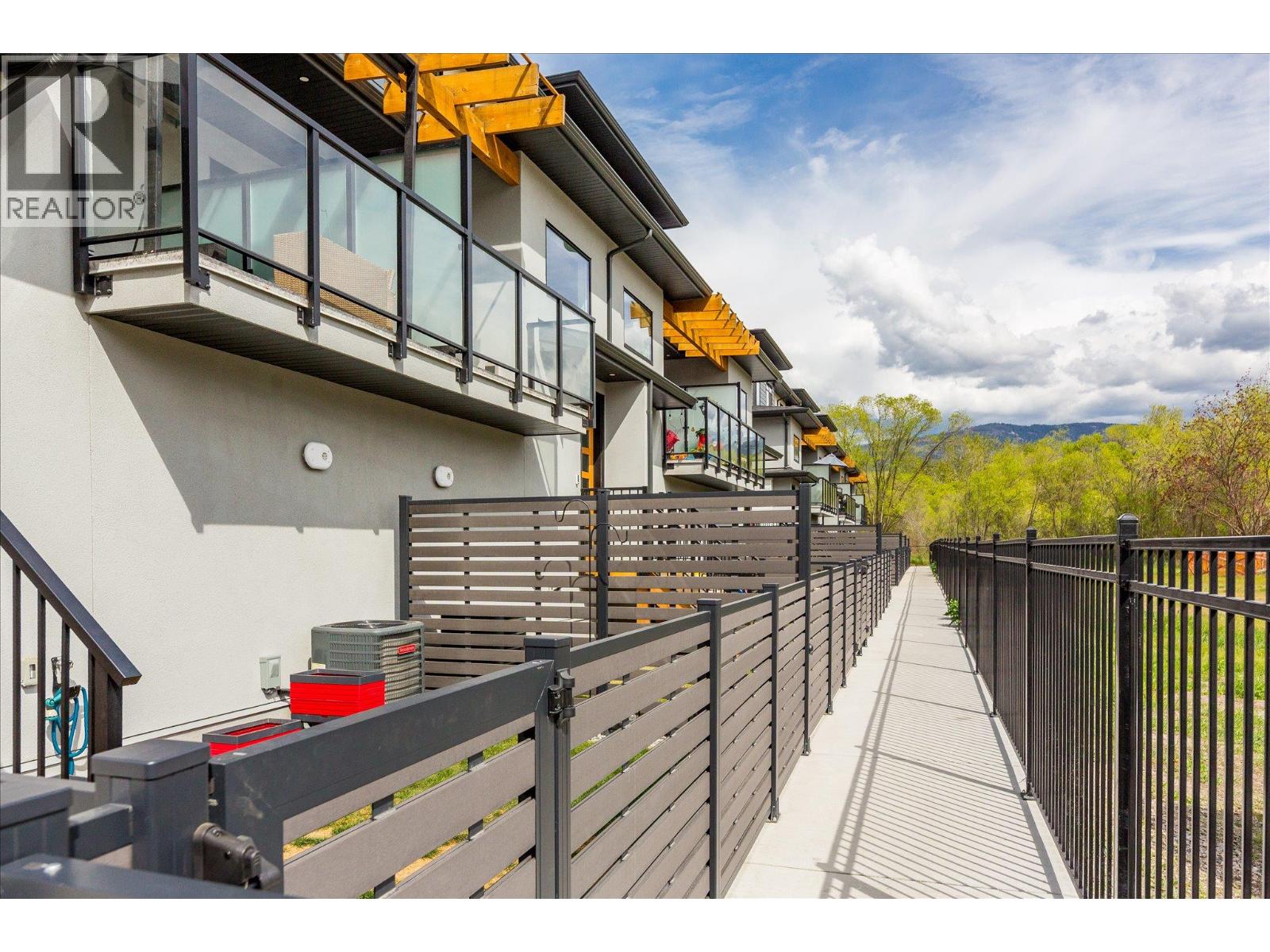 1225 Findlay Road Unit# 16, Kelowna, British Columbia  V1X 5B1 - Photo 37 - 10387311