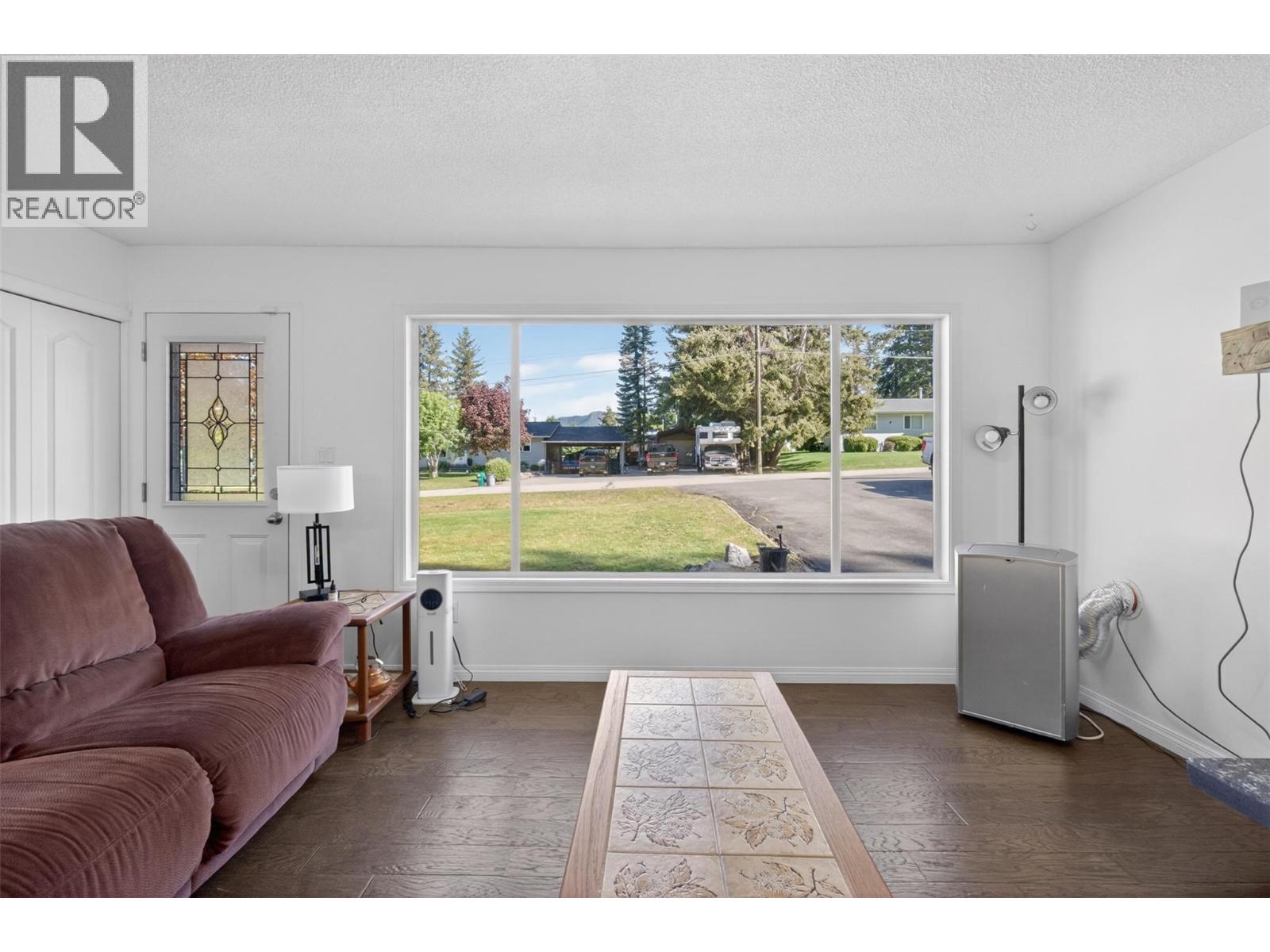 3180 28th Avenue Ne, Salmon Arm, British Columbia  V1E 3G1 - Photo 16 - 10387194