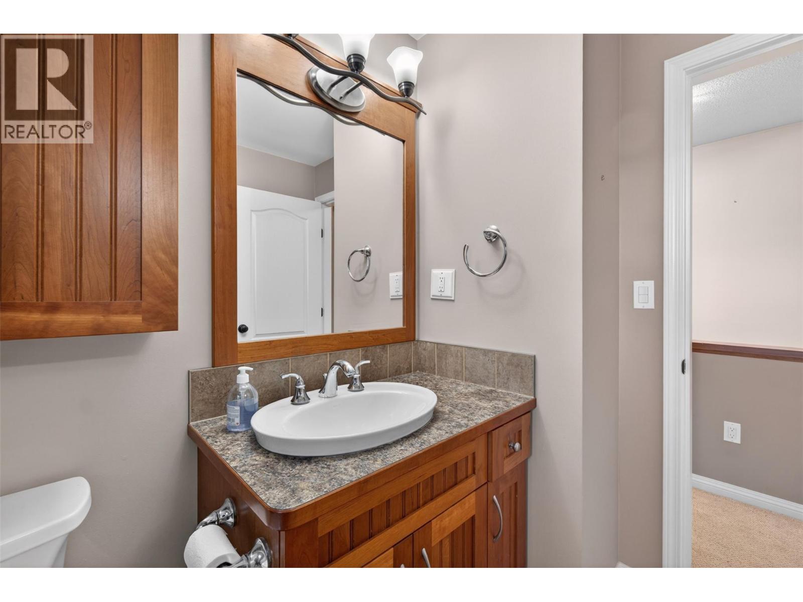 3180 28th Avenue Ne, Salmon Arm, British Columbia  V1E 3G1 - Photo 20 - 10387194