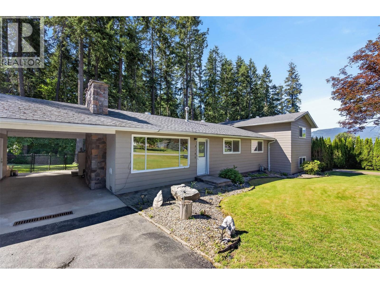 3180 28th Avenue Ne, Salmon Arm, British Columbia  V1E 3G1 - Photo 47 - 10387194