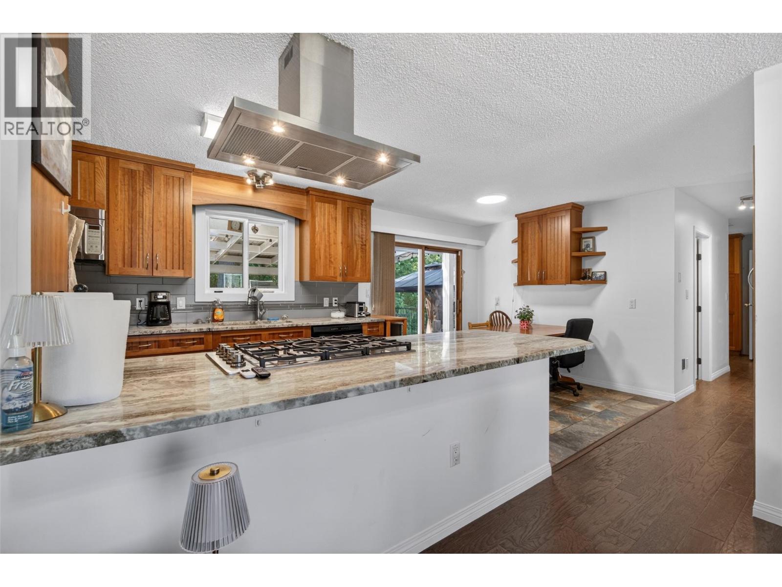 3180 28th Avenue Ne, Salmon Arm, British Columbia  V1E 3G1 - Photo 6 - 10387194