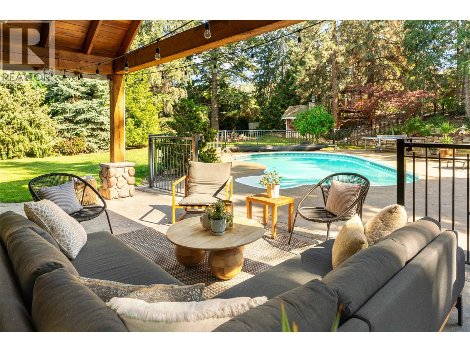 1783 Mid Ridge Court, Kelowna, British Columbia  V1W 4A2 - Photo 2 - 10386784