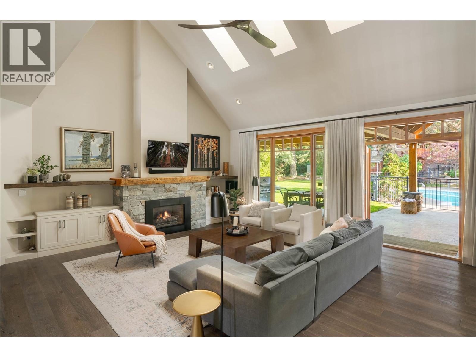 1783 Mid Ridge Court, Kelowna, British Columbia  V1W 4A2 - Photo 4 - 10386784